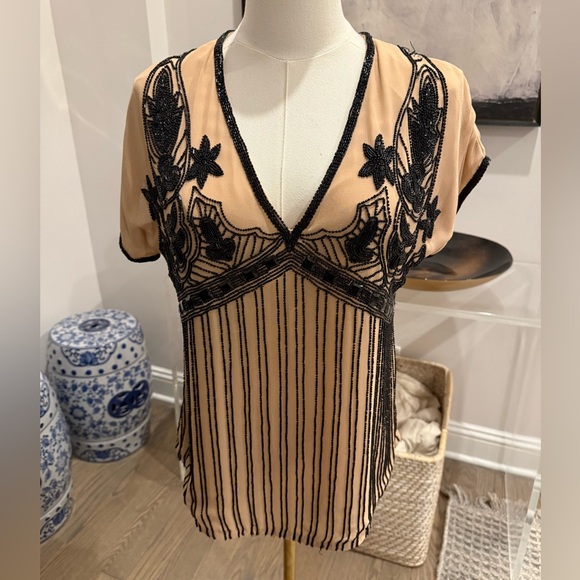 Beyond Vintage Beaded Silk Top - Sz S - Picture 1 of 10